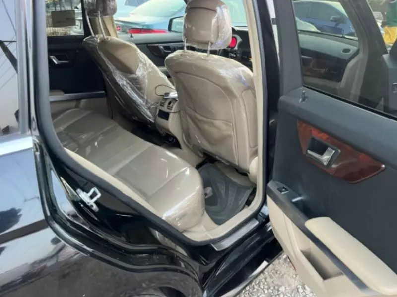 Mercedes-Benz GLK-Class   - 2010