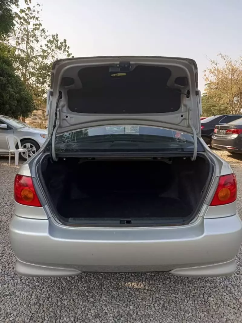 Toyota Corolla   - 2003