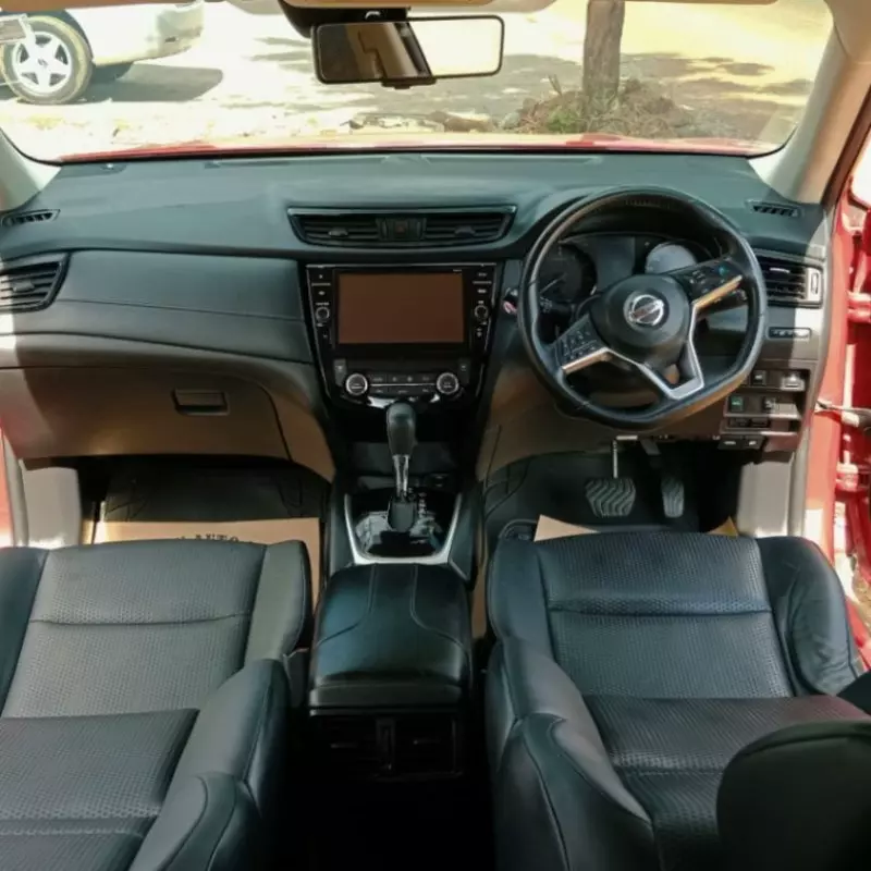Nissan X-Trail   - 2017