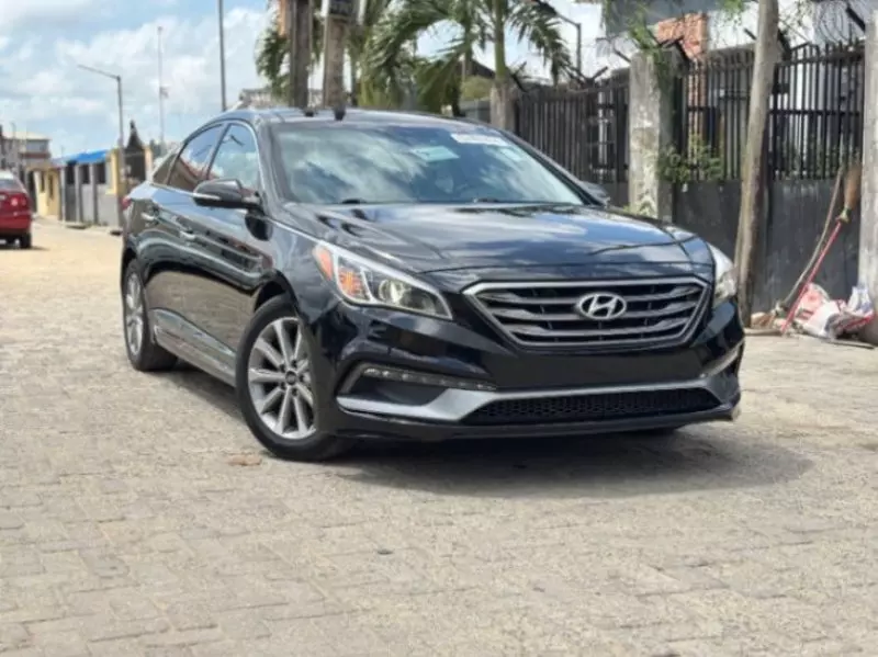 Hyundai Sonata   - 2016