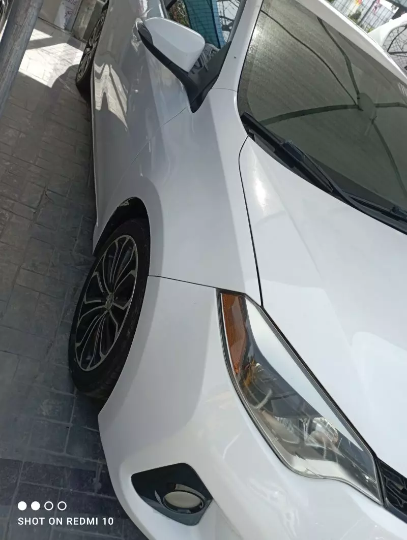 Toyota Corolla   - 2015