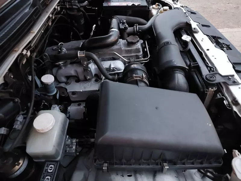 Mitsubishi Pajero   - 2014