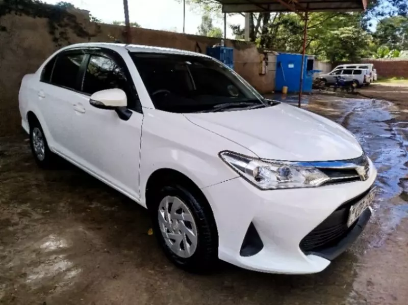 Toyota Axio    - 2017