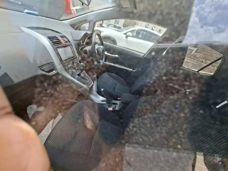 Toyota Auris   - 2012