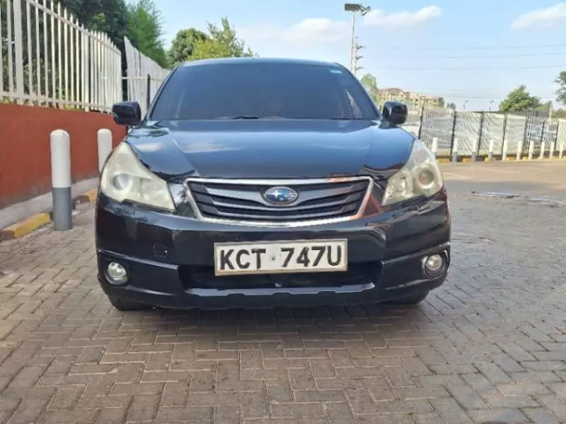 Subaru Outback   - 2012