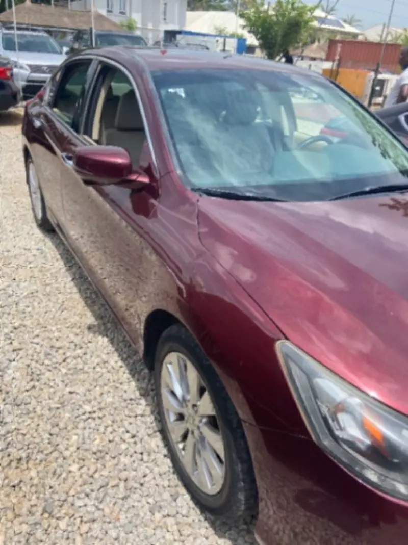 Honda Accord   - 2013