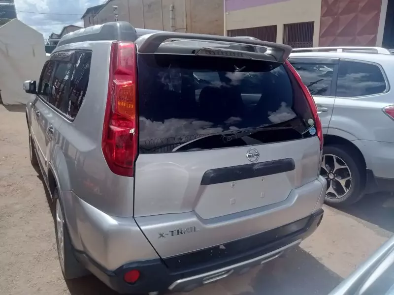 Nissan X- trail   - 2009