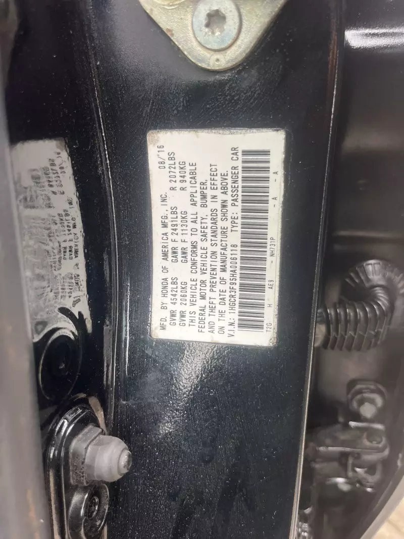 Honda Accord   - 2017