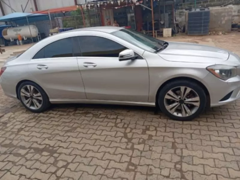 Mercedes-Benz CLA 250   - 2014