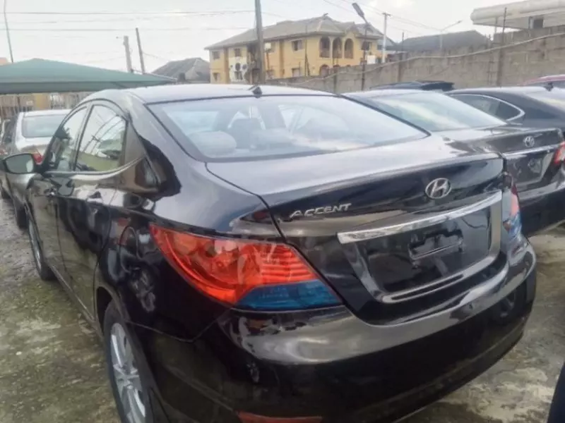 Hyundai Accent