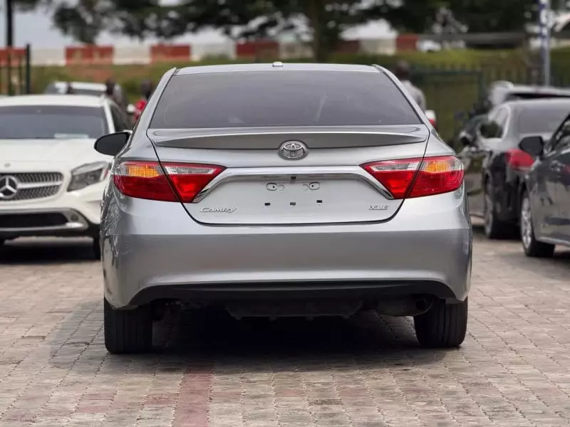 Toyota Camry   - 2015