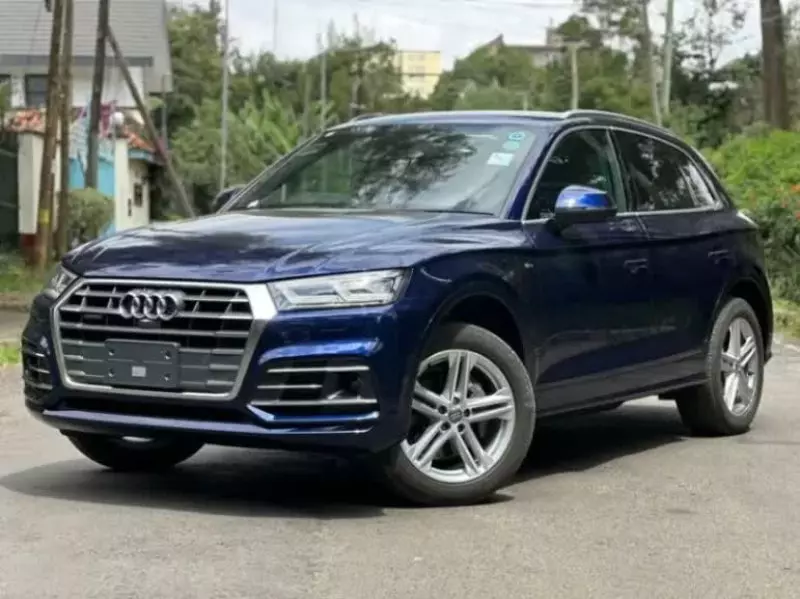 Audi Q5   - 2018