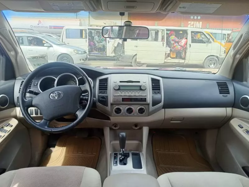 Toyota Tacoma   - 2006