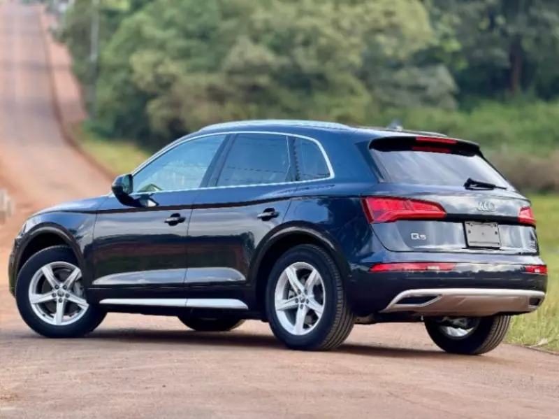 Audi Q5   - 2018