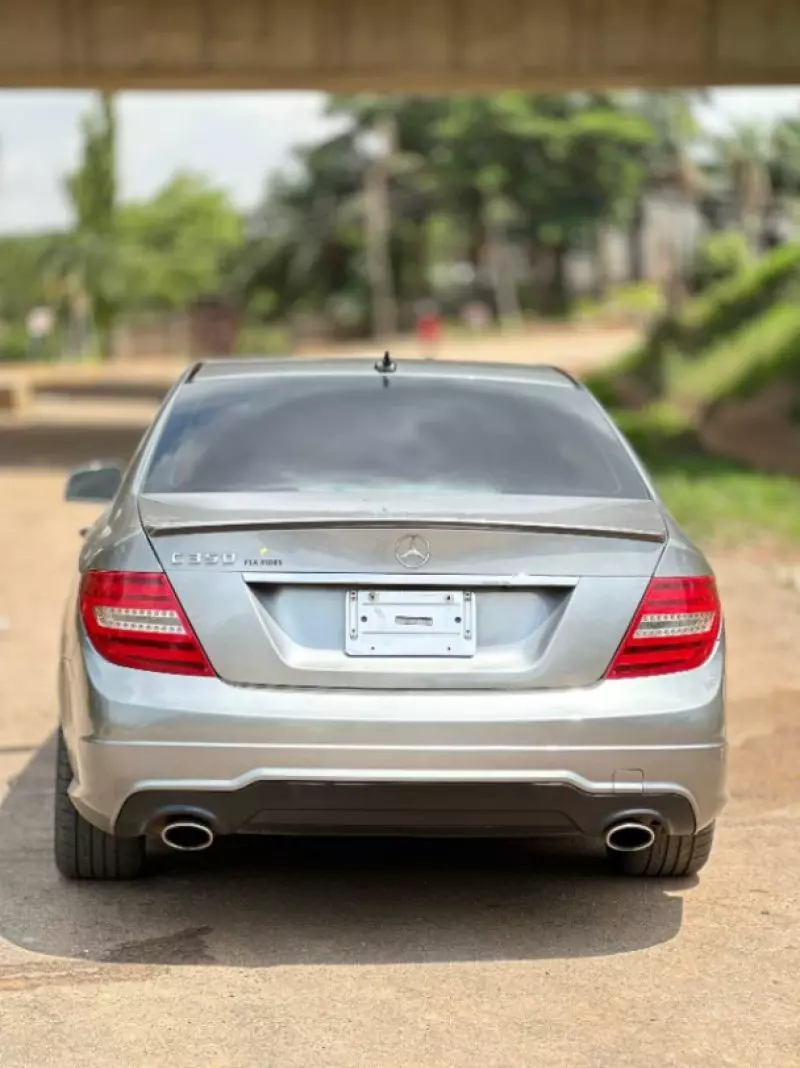 Mercedes-Benz C 350   - 2013