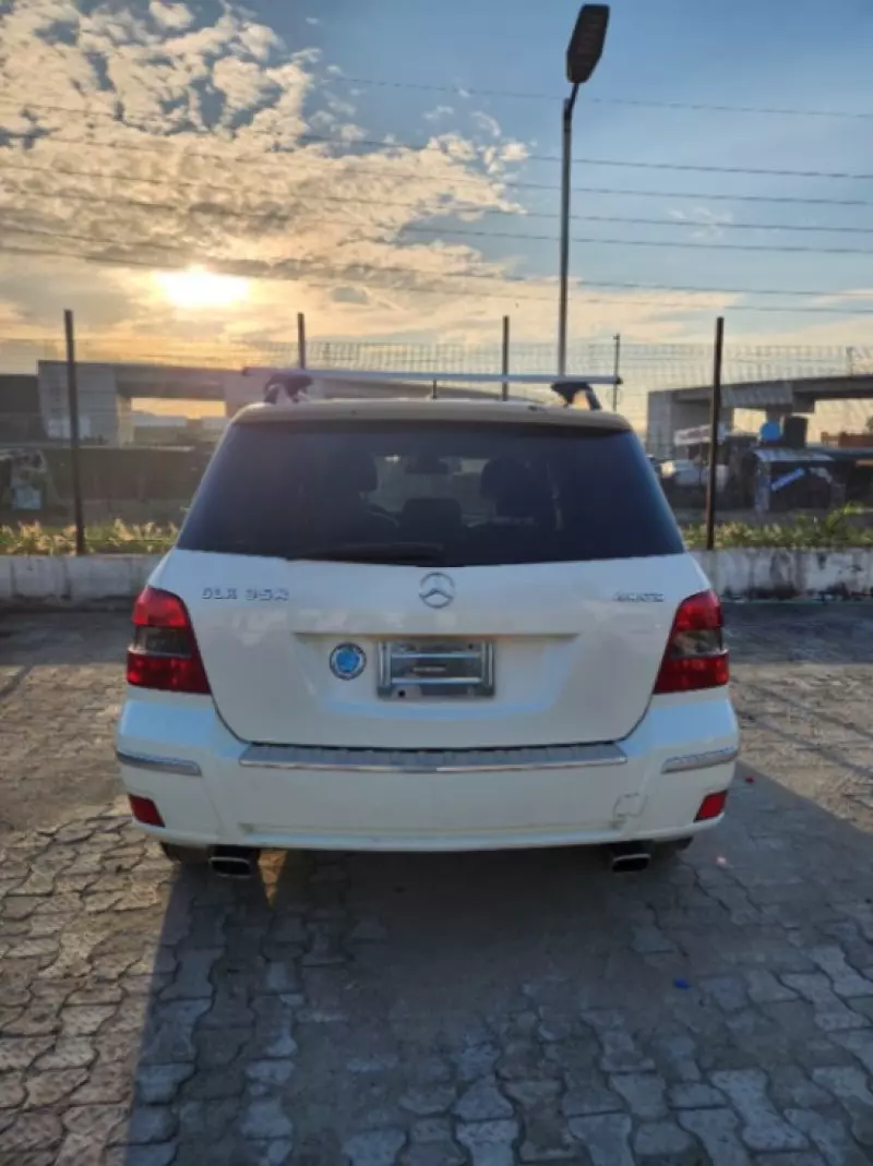 Mercedes-Benz GLK 350   -