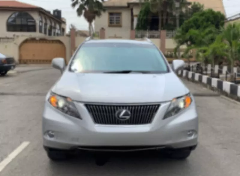 Lexus RX 350   - 2010