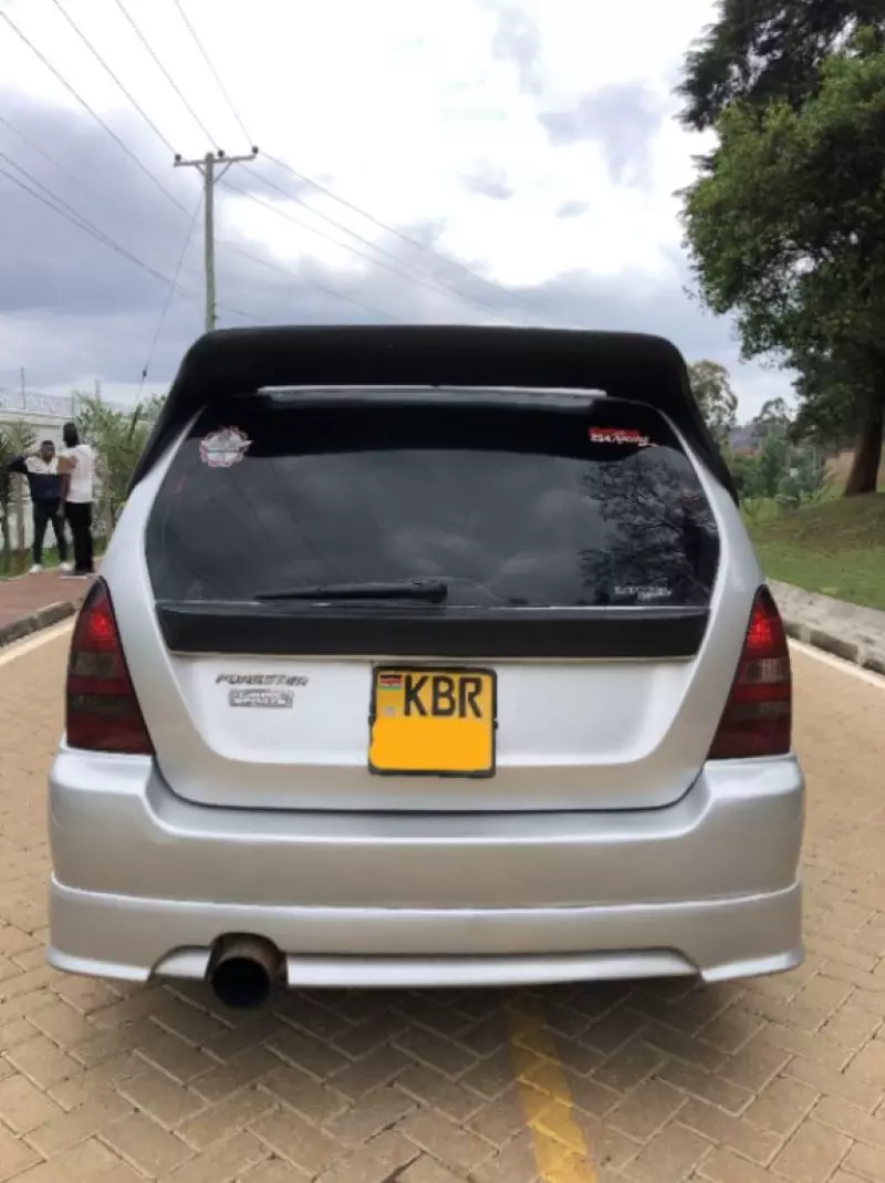 Subaru Forester   - 2004