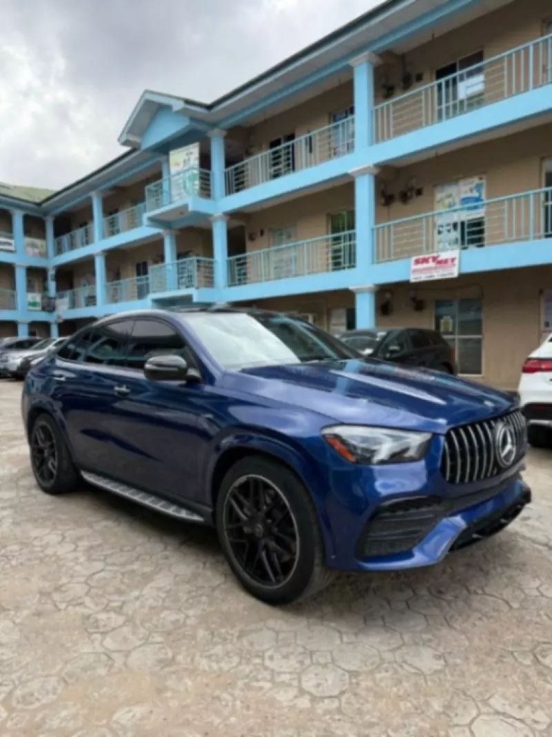 Mercedes-Benz GLE 53 AMG   - 2022