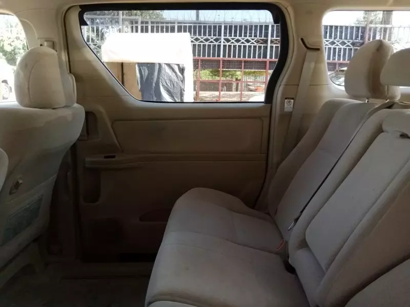 Toyota Alphard   - 2009