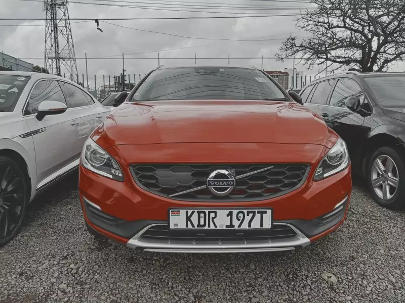 Volvo V60   - 2017