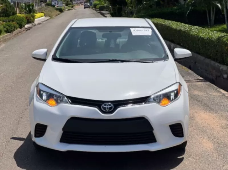 Toyota corolla   - 2016
