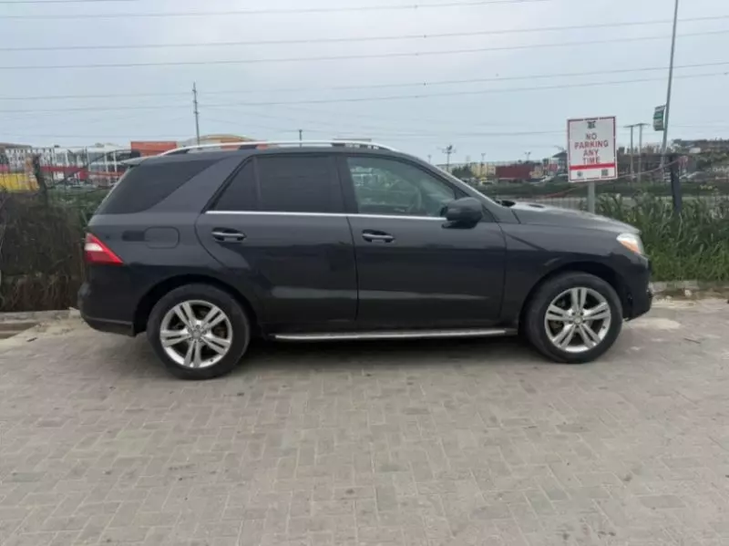 Mercedes-Benz ML 350   - 2012