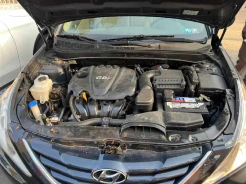 Hyundai Sonata   - 2013