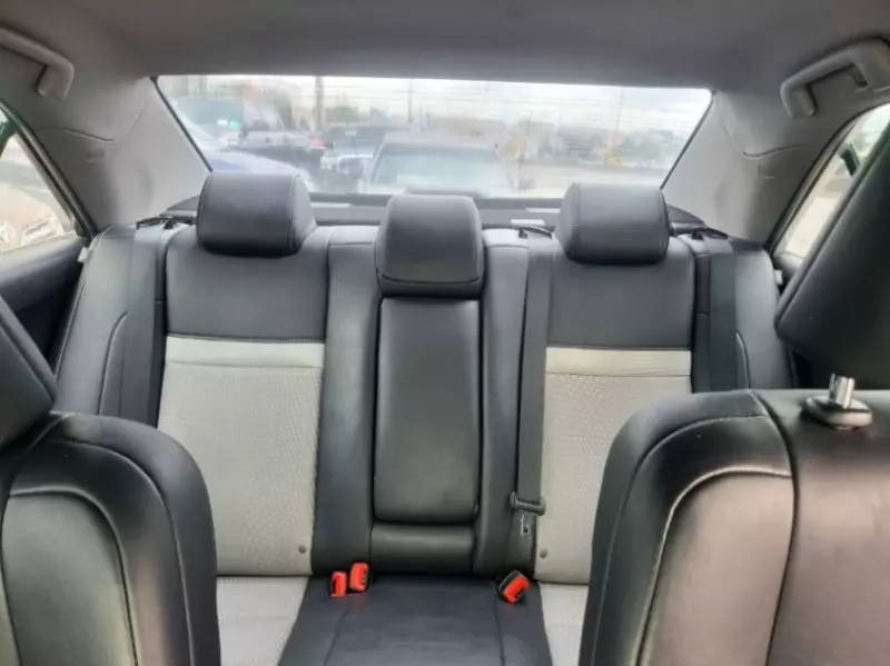 Toyota Camry   - 2014