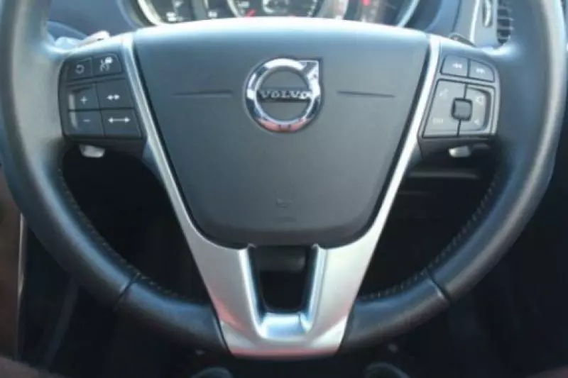 Volvo V40 Cross Country   - 2017