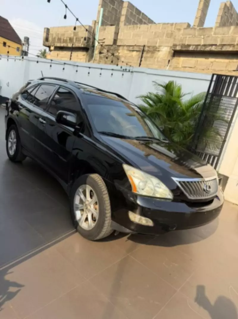 Lexus RX   - 2009