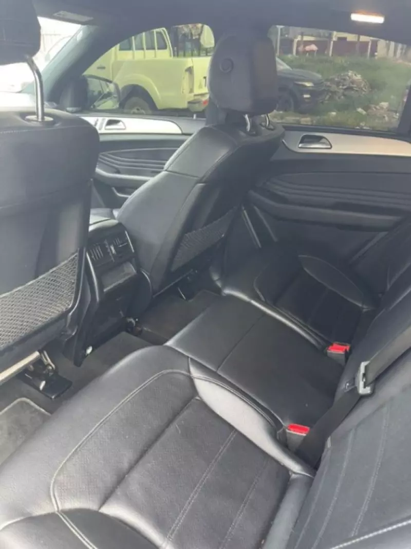 Mercedes-Benz GLE-Class   - 2017