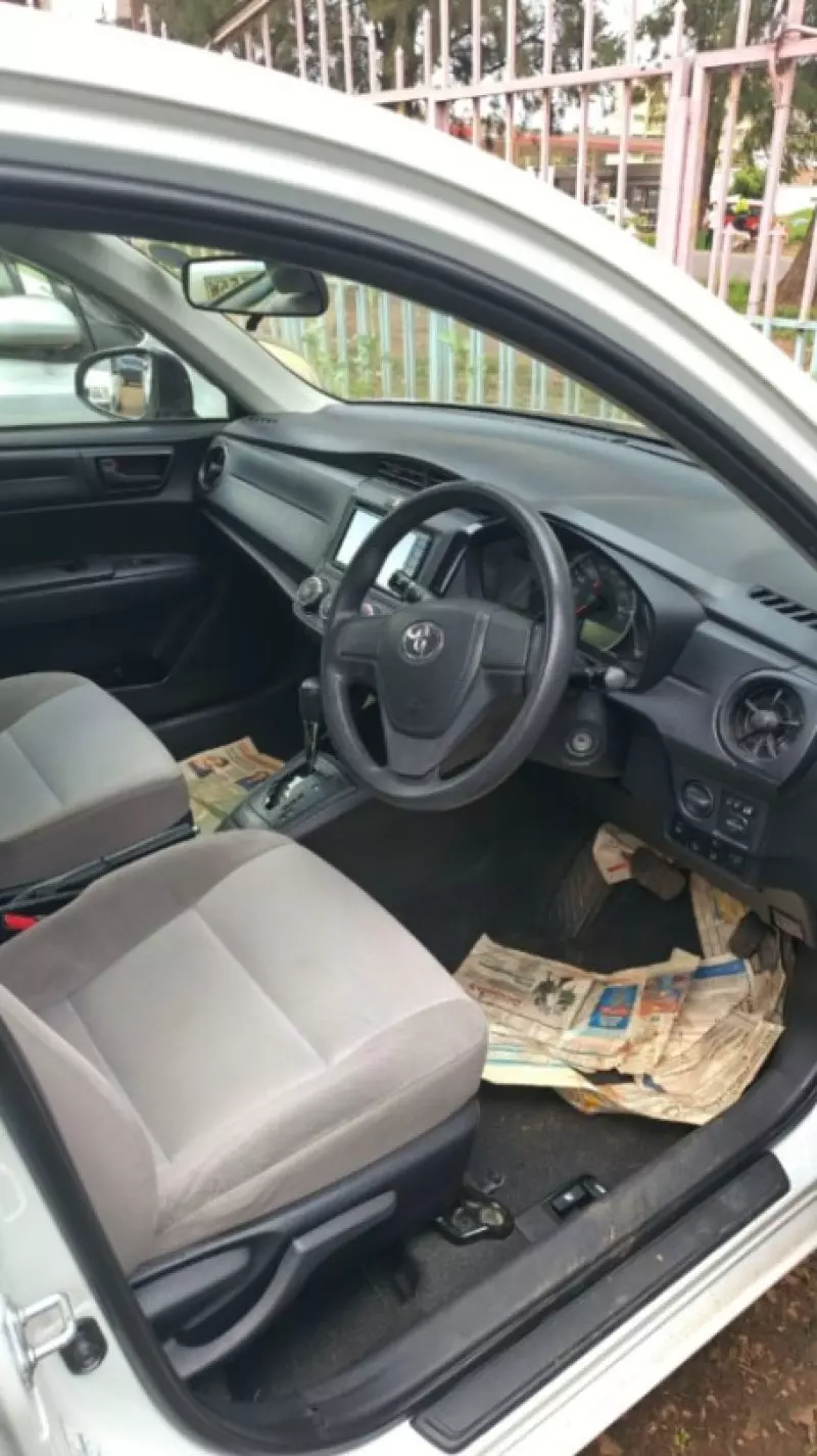 Toyota Axio    - 2017