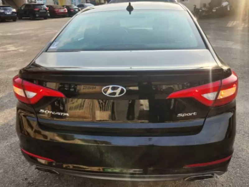 Hyundai Sonata - 2015