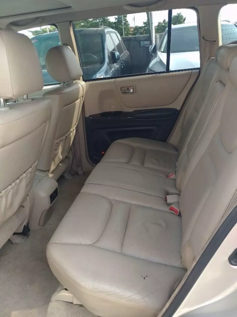 Toyota Highlander   - 2001