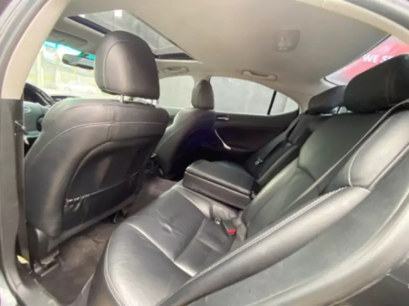Lexus IS 250   - 2009