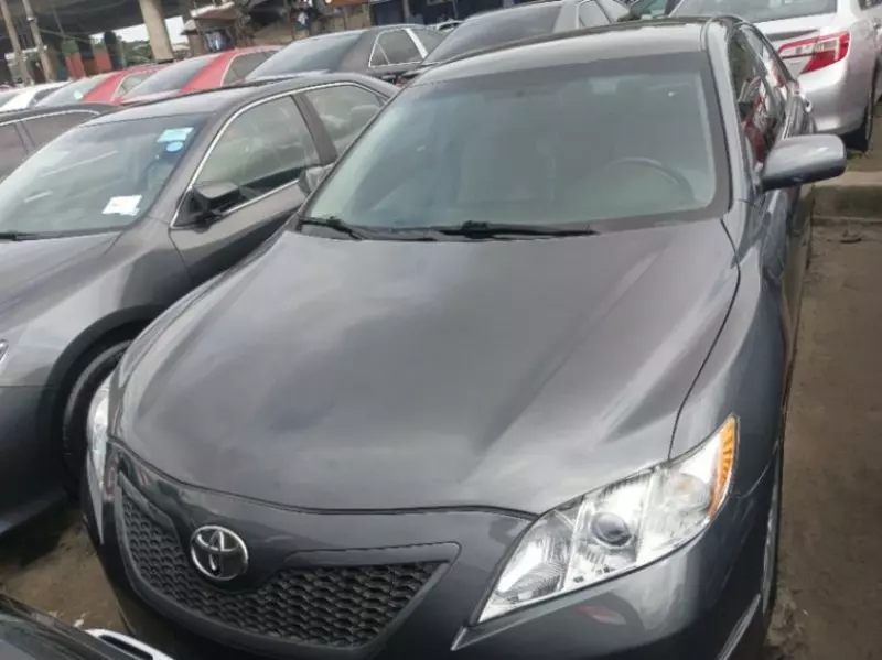 Toyota camry   - 2009