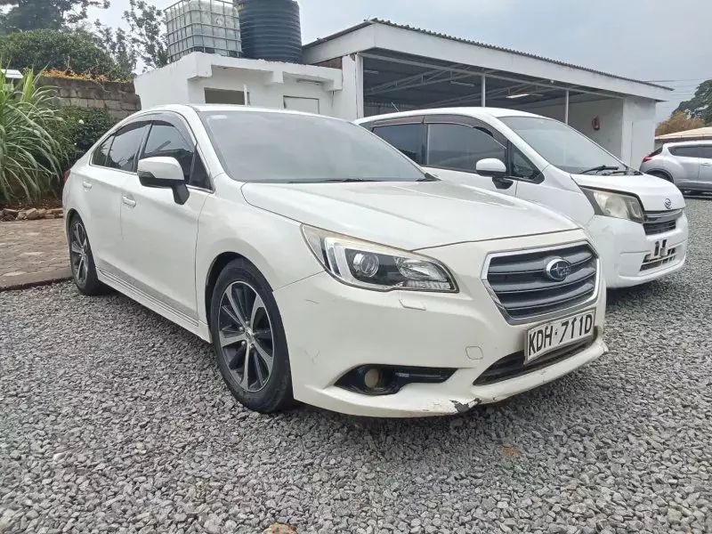 Subaru Legacy B4   - 2015