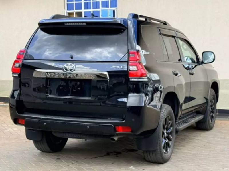 Toyota Land Cruiser Prado TX L