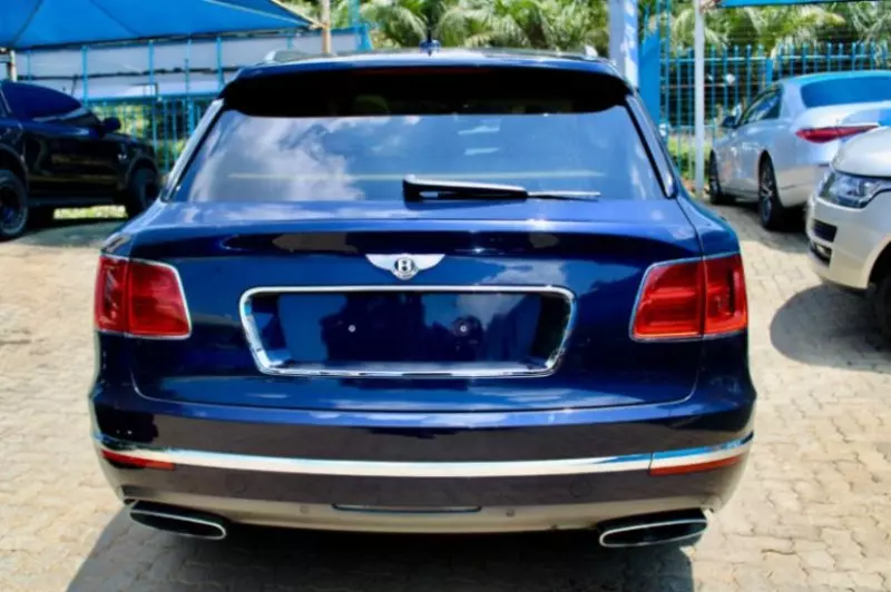 Bentley Bentayga   - 2018