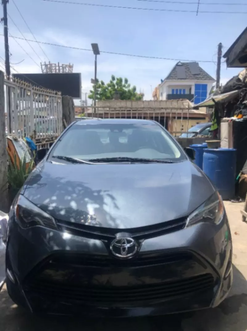 Toyota Corolla   - 2017