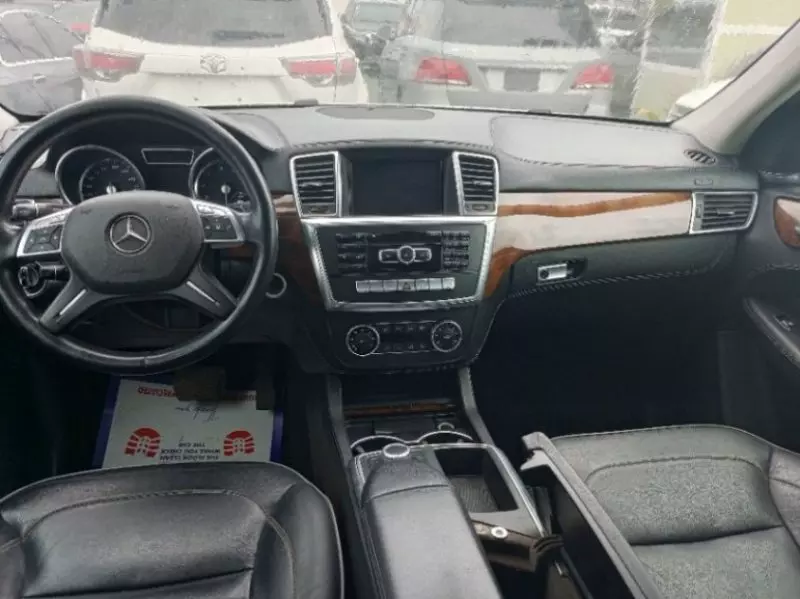 Mercedes-Benz ML 550   - 2014