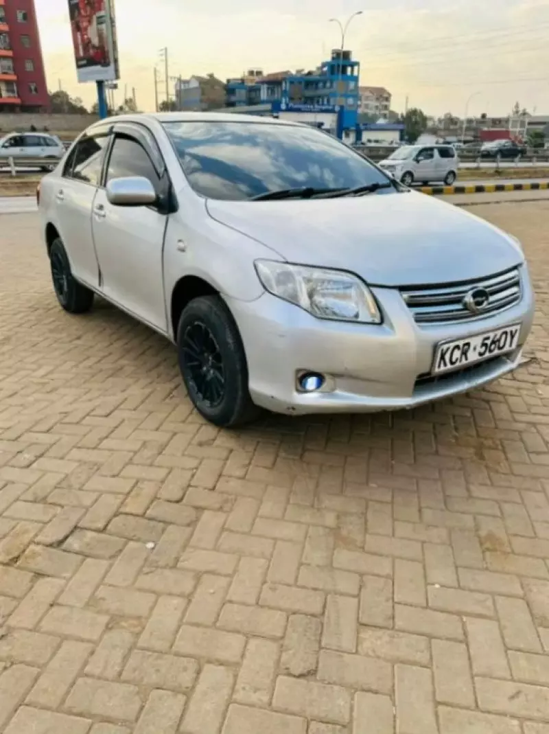 Toyota Axio    - 2011