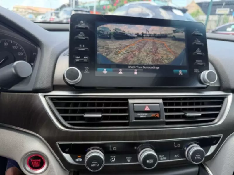 Honda Accord   - 2018