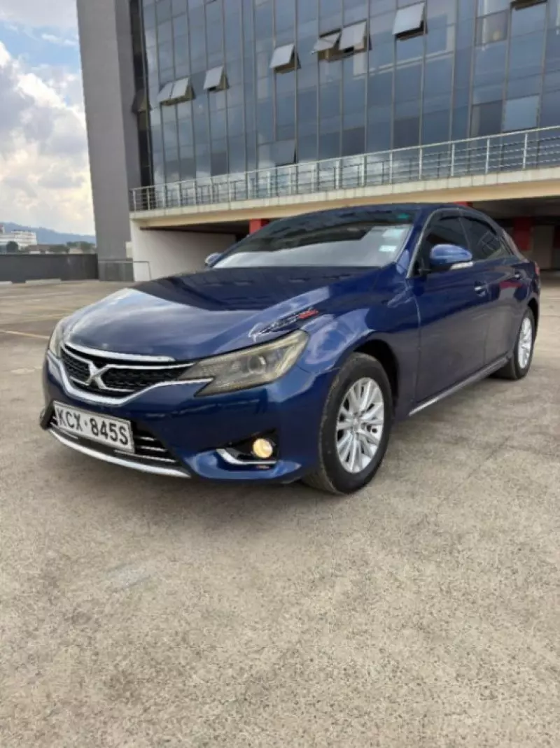 Toyota Mark X   - 2012