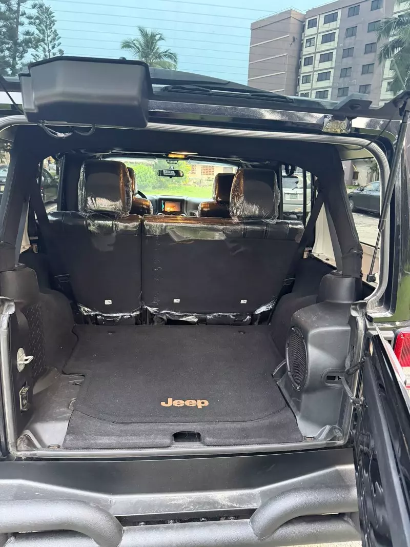 JEEP Wrangler   - 2011