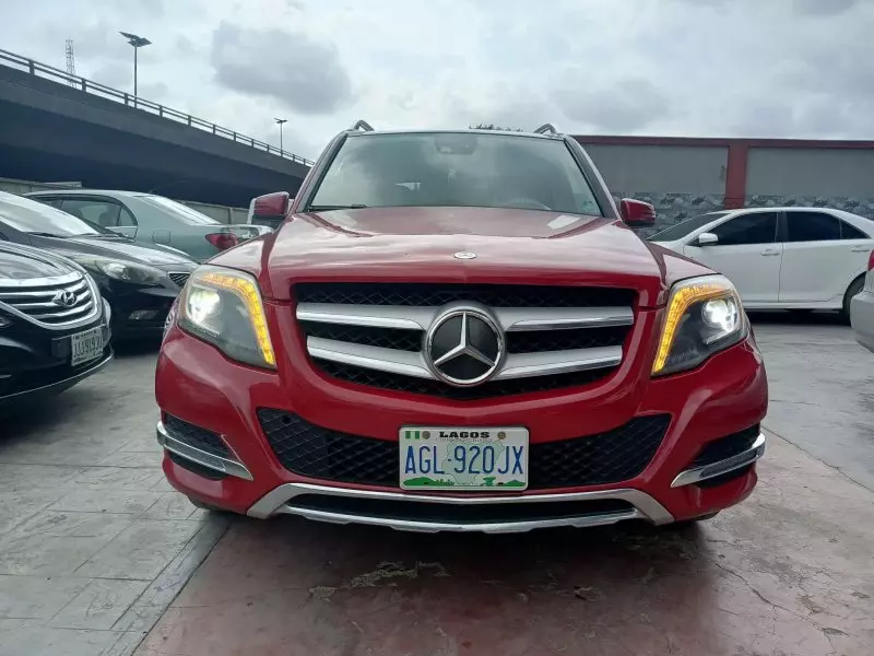 Mercedes-Benz GLK 350   - 2014