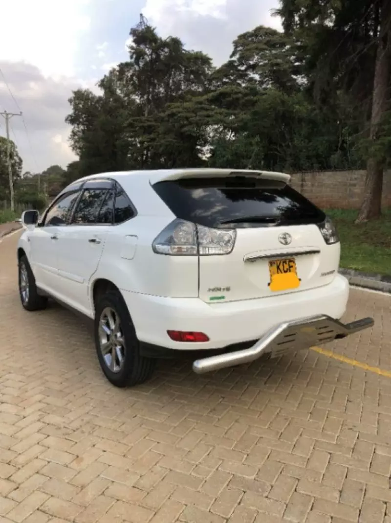 Toyota Harrier   - 2008