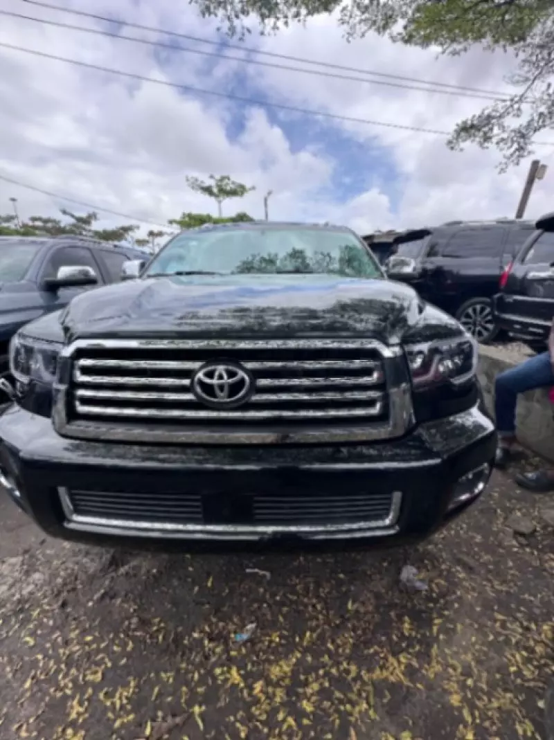 Toyota Sequoia   - 2016