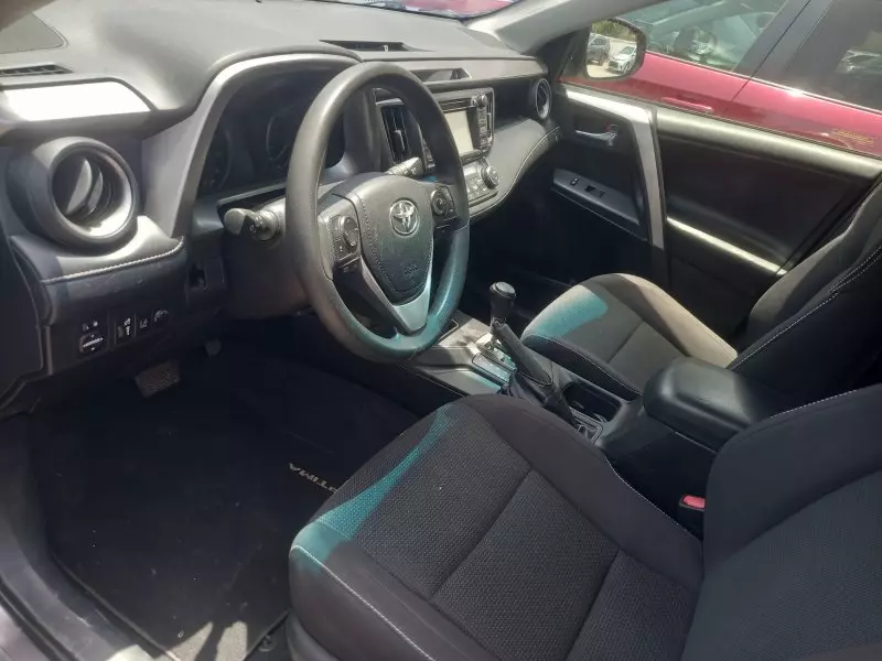 Toyota RAV 4   - 2018